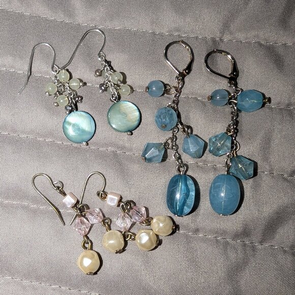 $1 with Bundle ~ Lot of 3 Dangling Bead Earrings 4527 - Picture 1 of 5